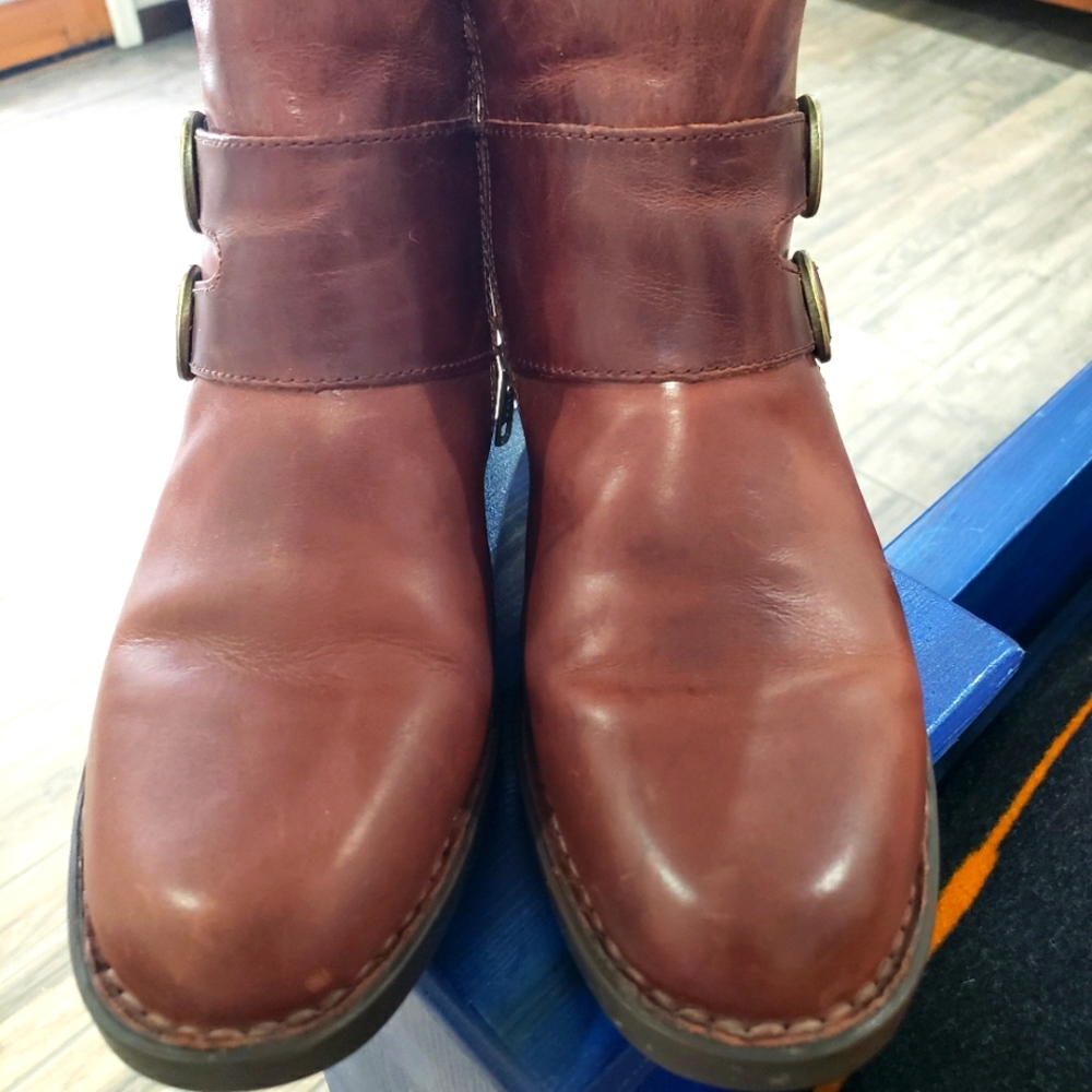 Born Boots